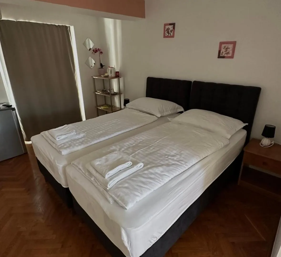 Apartment And Rooms Sidro Petrcane