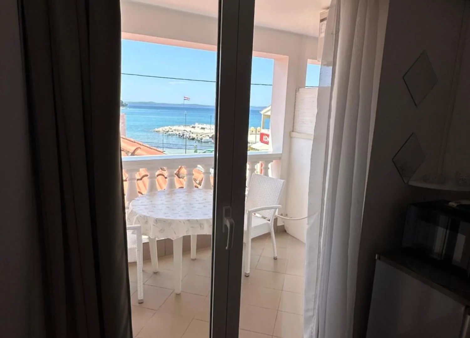 Apartment And Rooms Sidro Petrcane Croatia